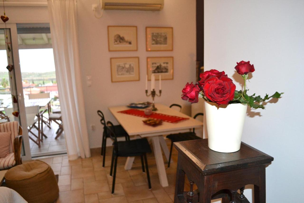 Corinthian Sun - Vacation Home מראה חיצוני תמונה