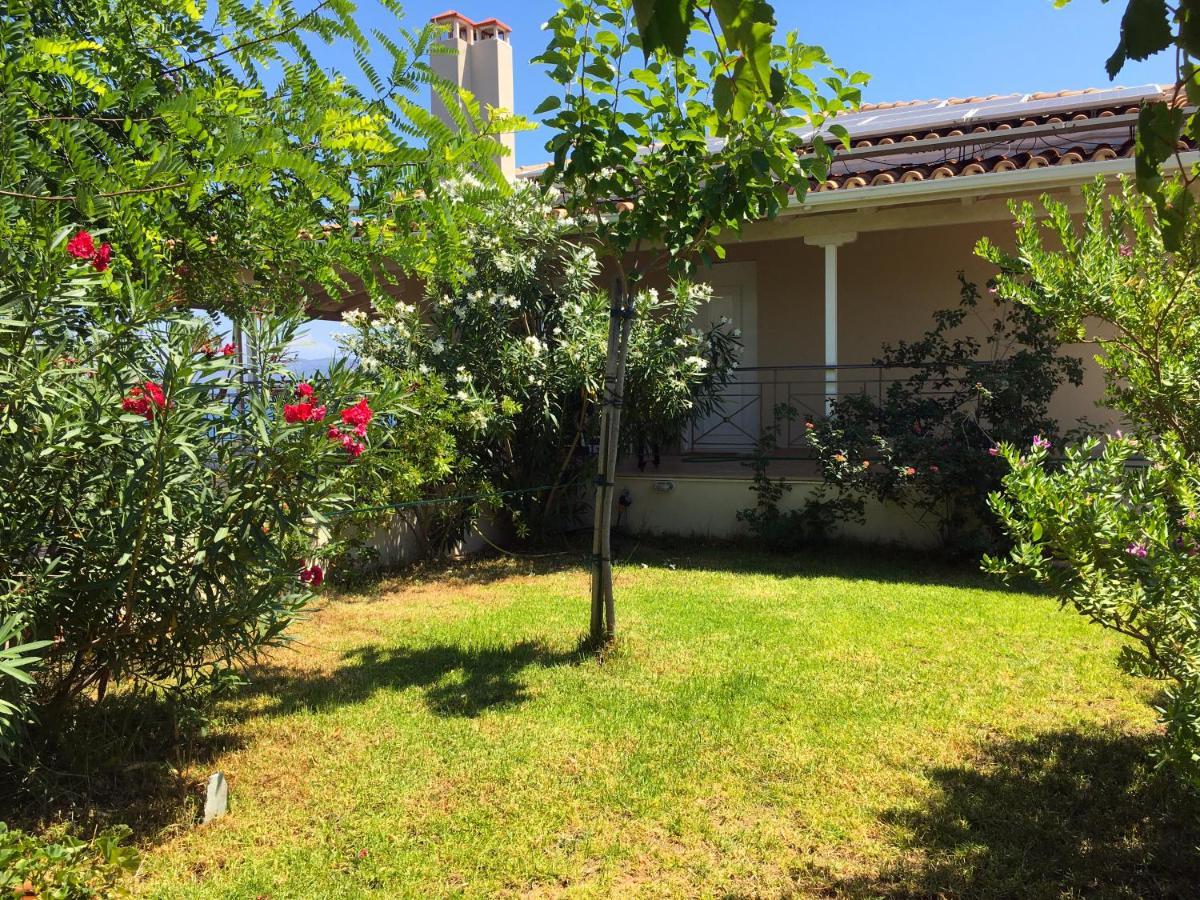 Corinthian Sun - Vacation Home מראה חיצוני תמונה