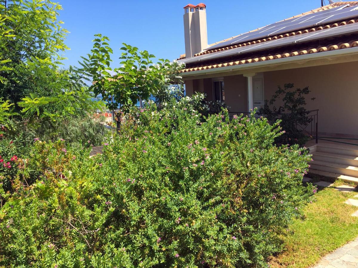 Corinthian Sun - Vacation Home מראה חיצוני תמונה