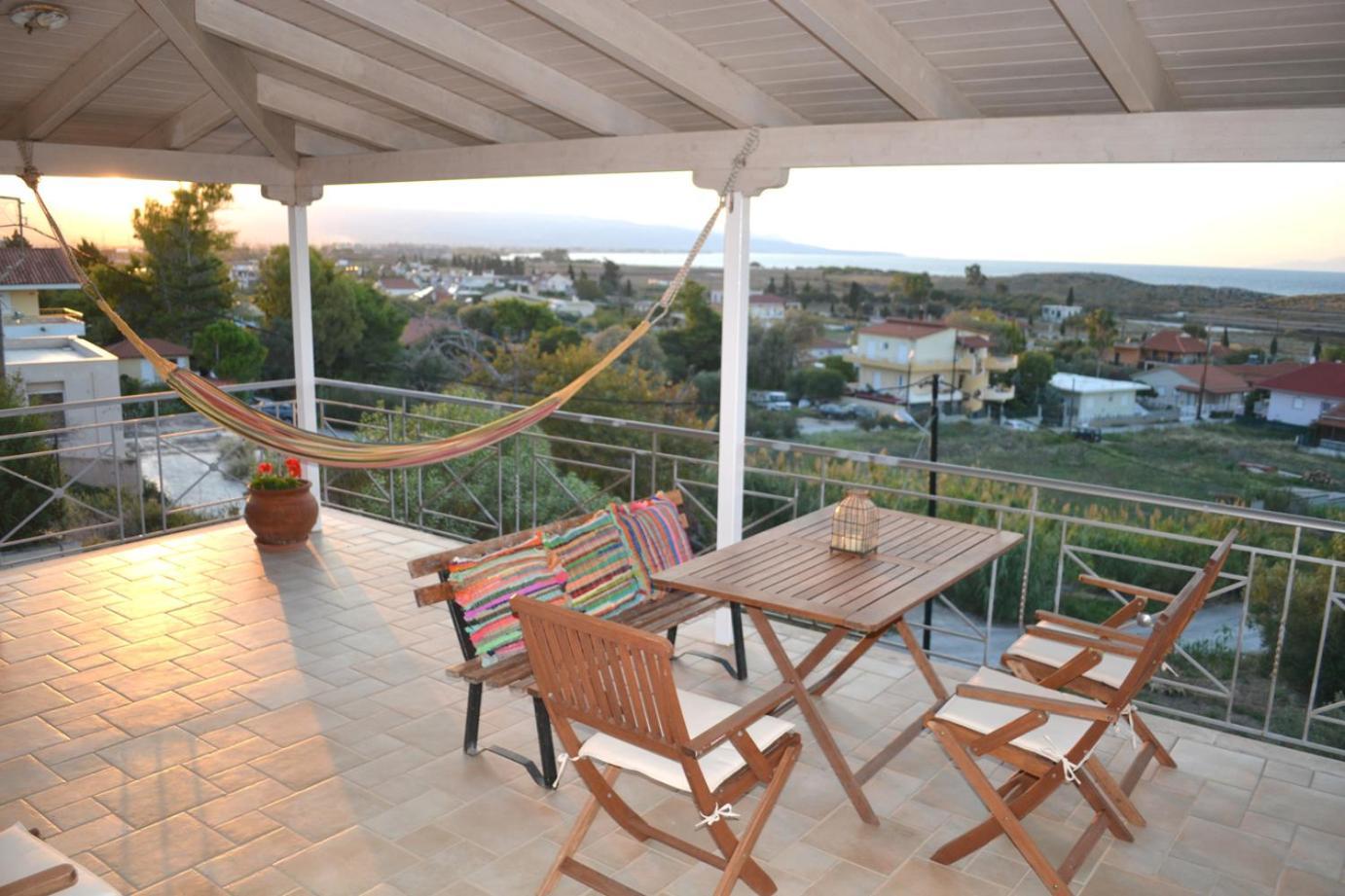 Corinthian Sun - Vacation Home מראה חיצוני תמונה