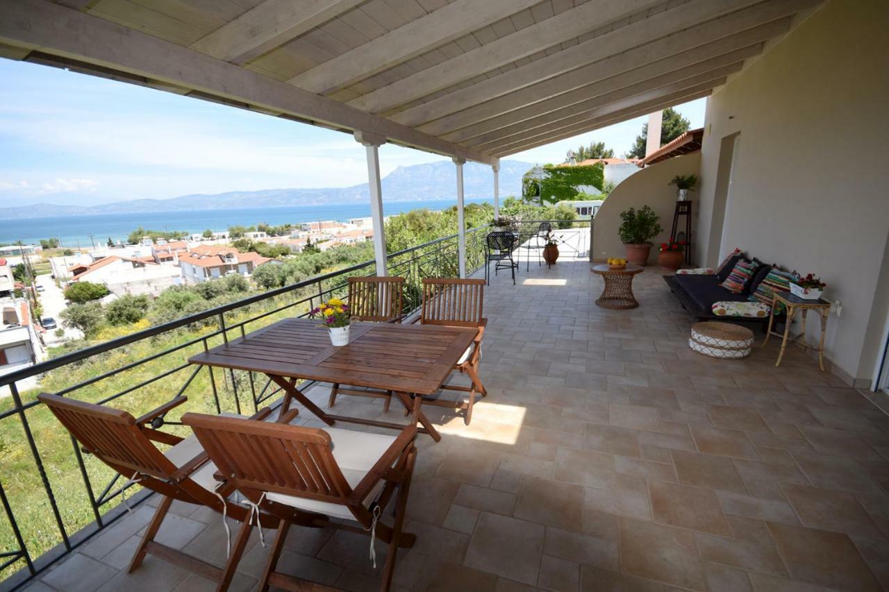 Corinthian Sun - Vacation Home מראה חיצוני תמונה